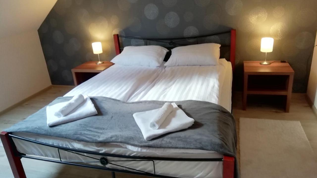 فندق La Mia Casa Vendeghaz Kaposvár المظهر الخارجي الصورة
